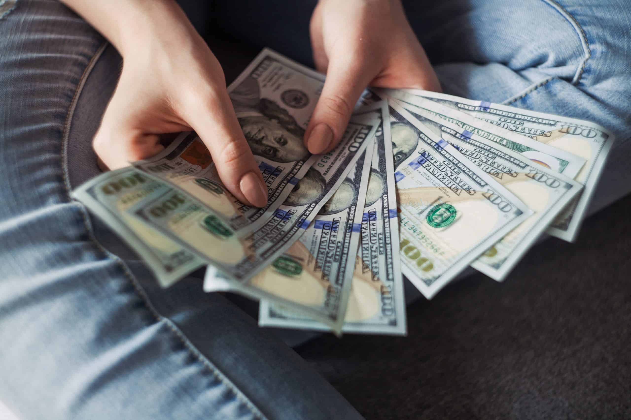 How To Survive On $1,000 A Month  The Tricks To Help You Succeed