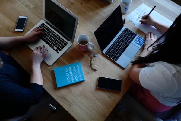 Are you great at teaching others? Consider these tutoring jobs online that pay weekly!