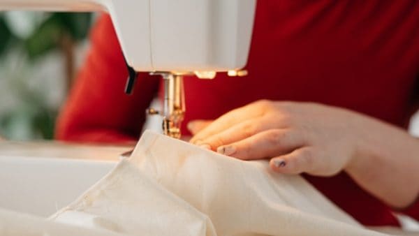 Learning how to sew is part of the frugal living wisdom The Great Depression has left us with!